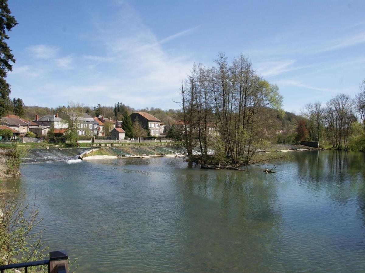 Lovely Holiday Home Near Joset Alain Dun-sur-Meuse Ngoại thất bức ảnh